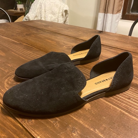 black flats size 10